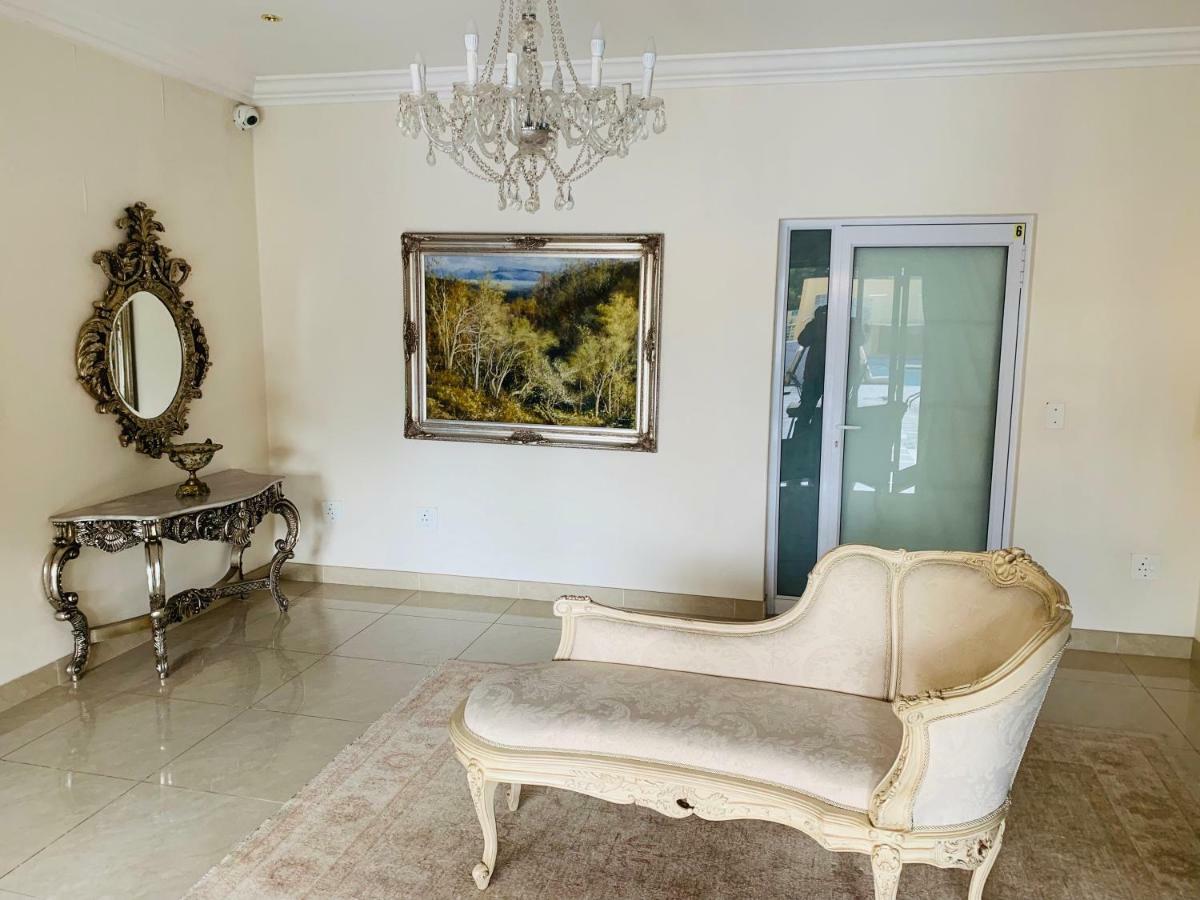 Bella Casa Guesthouse Йоханесбург Екстериор снимка